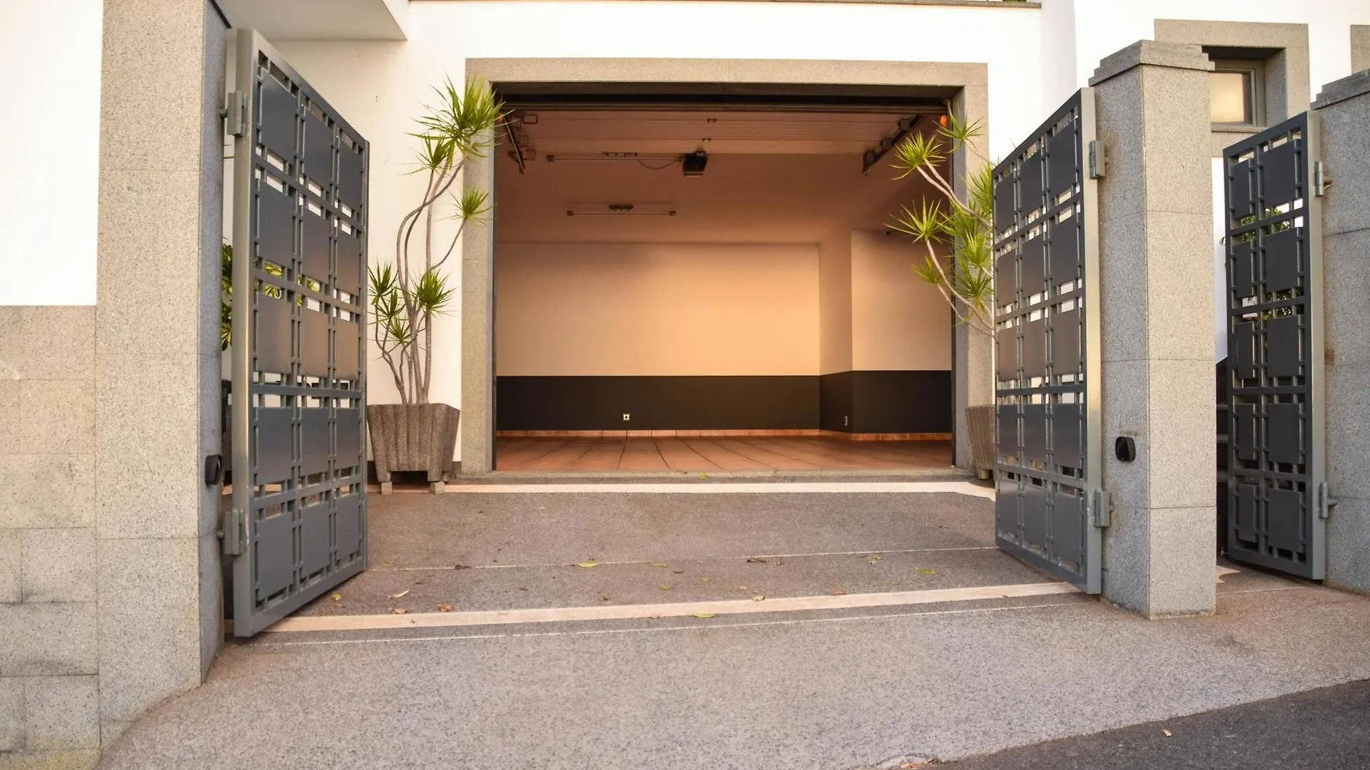 Villa With 3 Bedrooms In Funchal With Wonderful Sea View Private Poo 0*, Funchal (Madeira)